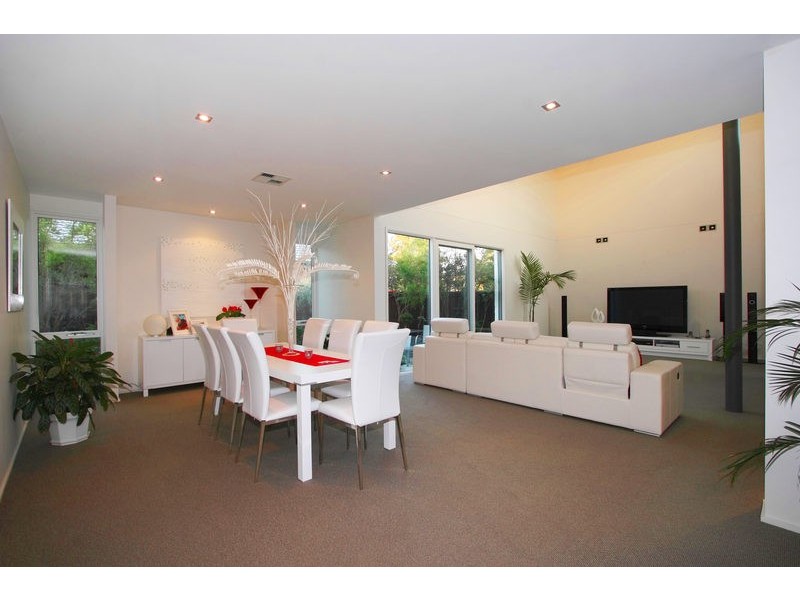 21 The Waterways Boulevard, Waterways VIC 3195