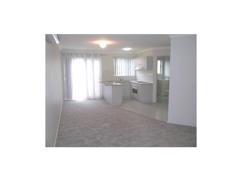 1/236 Cresthaven Avenue, Bateau Bay NSW 2261