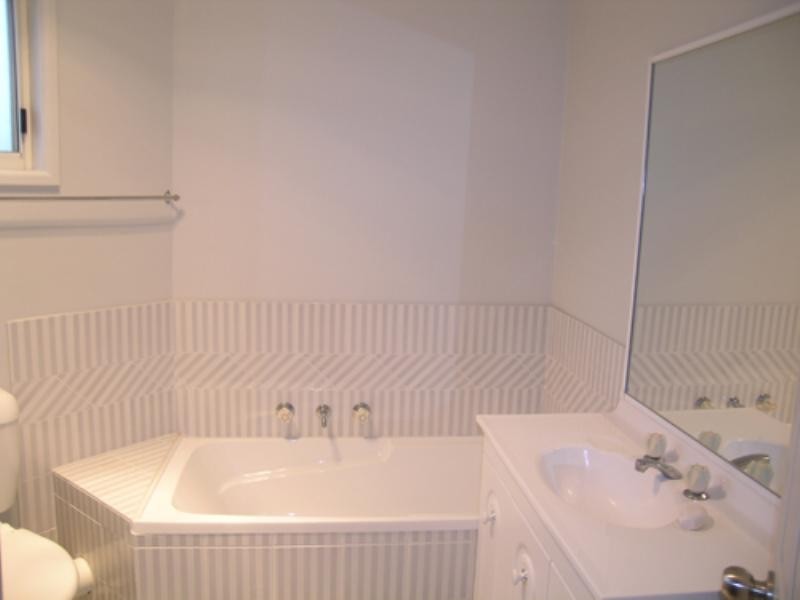 1/236 Cresthaven Avenue, Bateau Bay NSW 2261