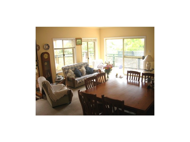 39 Kipling Drive, Bateau Bay NSW 2261