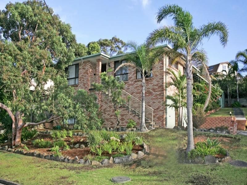 32 Valley View Road, Bateau Bay NSW 2261