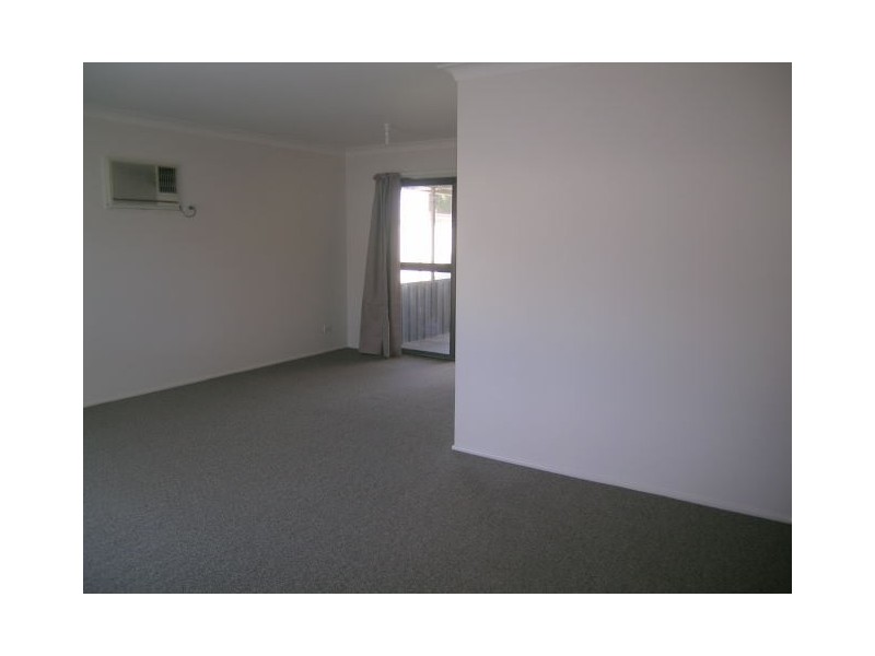 187 Bateau Bay Road, Bateau Bay NSW 2261