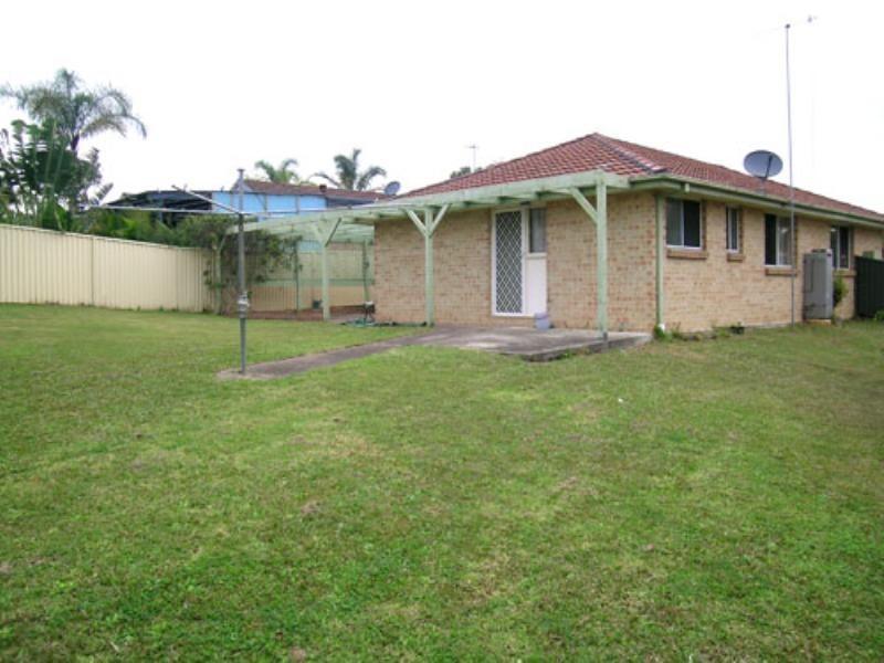 3 Lamb Close, Bateau Bay NSW 2261