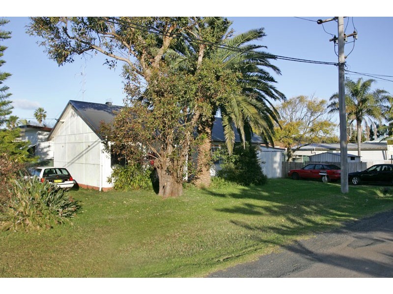 1 Bloomfield Street, Long Jetty NSW 2261