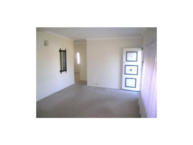 4 Hume Boulevard, Killarney Vale NSW 2261