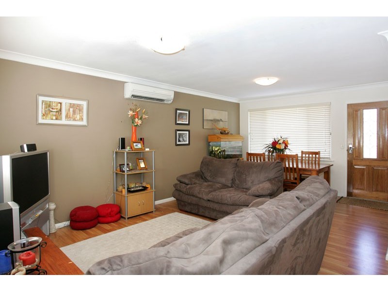 195 Bateau Bay Road, Bateau Bay NSW 2261