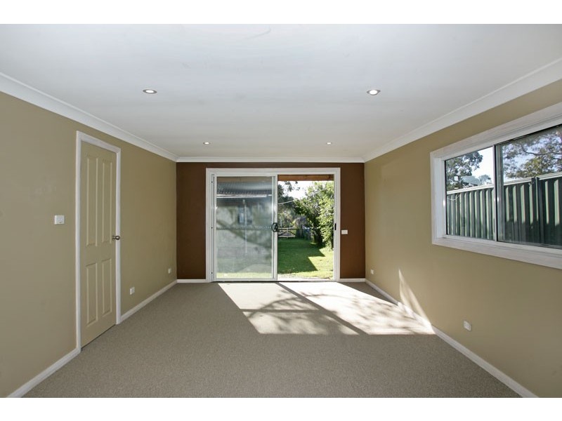 682 The Entrance Road, Bateau Bay NSW 2261