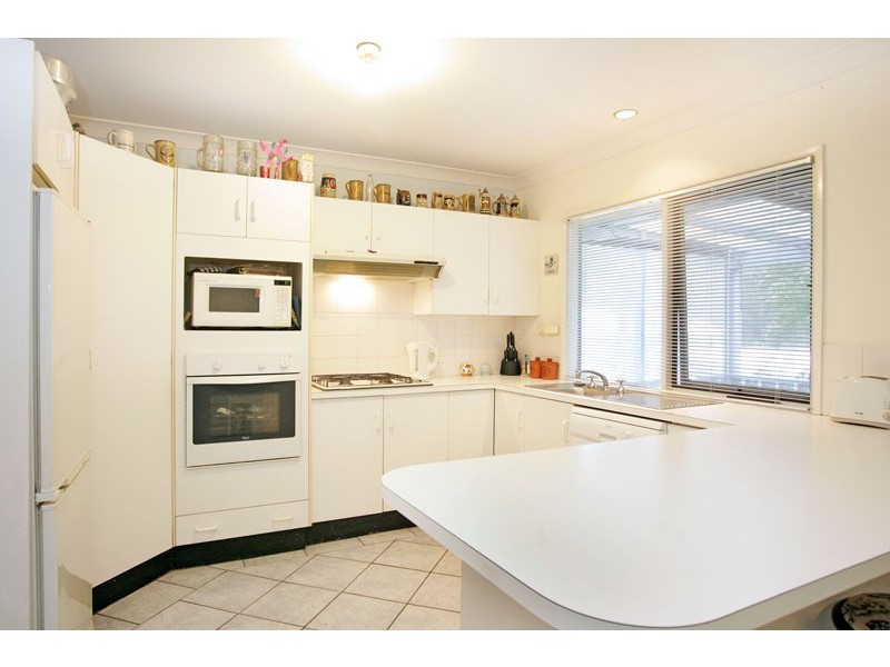 6 Kingfisher Place, Tumbi Umbi NSW 2261