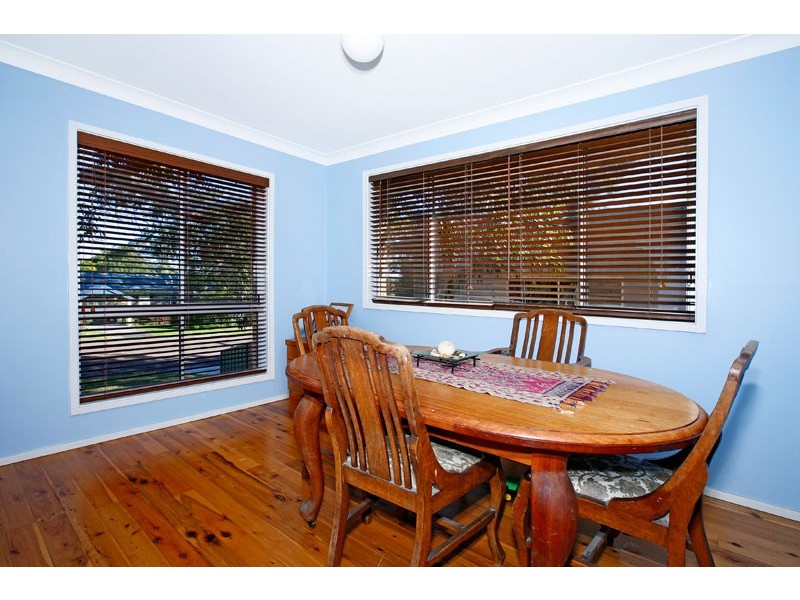 9 Macauley Road, Bateau Bay NSW 2261