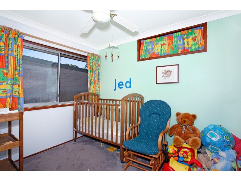 9 Macauley Road, Bateau Bay NSW 2261