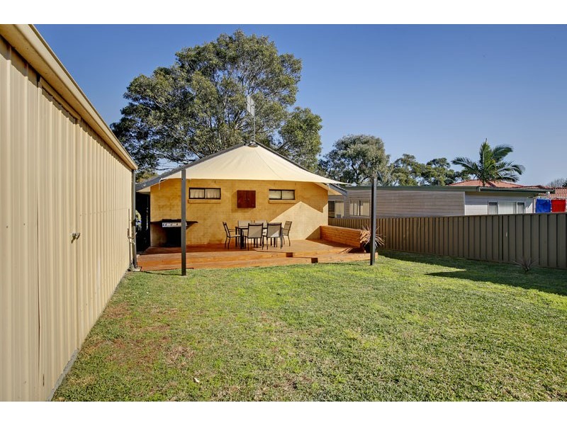 9 Macauley Road, Bateau Bay NSW 2261