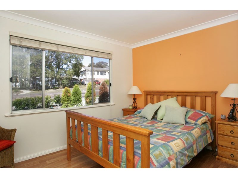 195 Bateau Bay Road, Bateau Bay NSW 2261