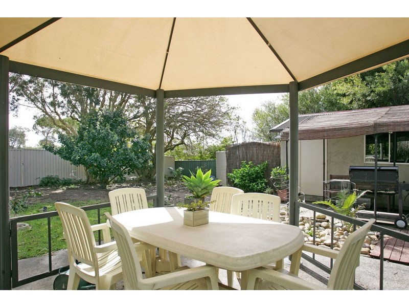 195 Bateau Bay Road, Bateau Bay NSW 2261