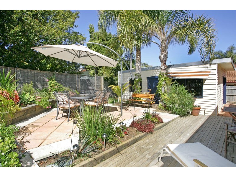 62 Lumby Drive, Bateau Bay NSW 2261