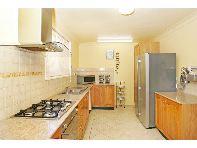 62 Lumby Drive, Bateau Bay NSW 2261