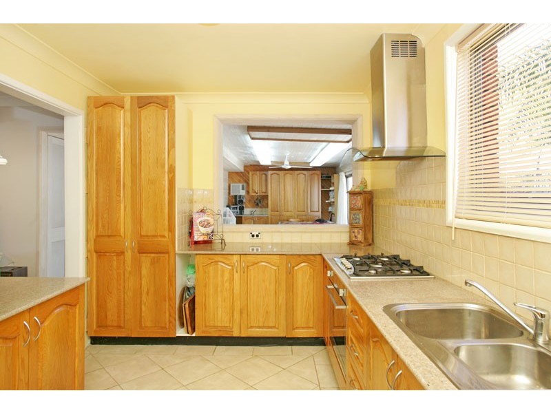 62 Lumby Drive, Bateau Bay NSW 2261