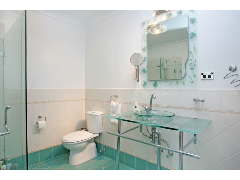 62 Lumby Drive, Bateau Bay NSW 2261