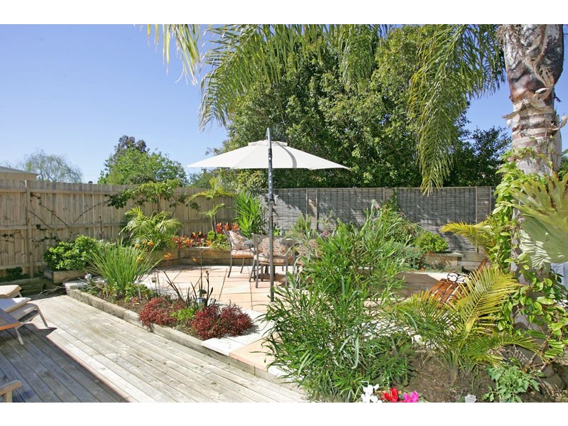 62 Lumby Drive, Bateau Bay NSW 2261