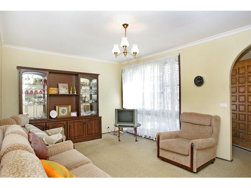 27 Sierra Avenue, Bateau Bay NSW 2261