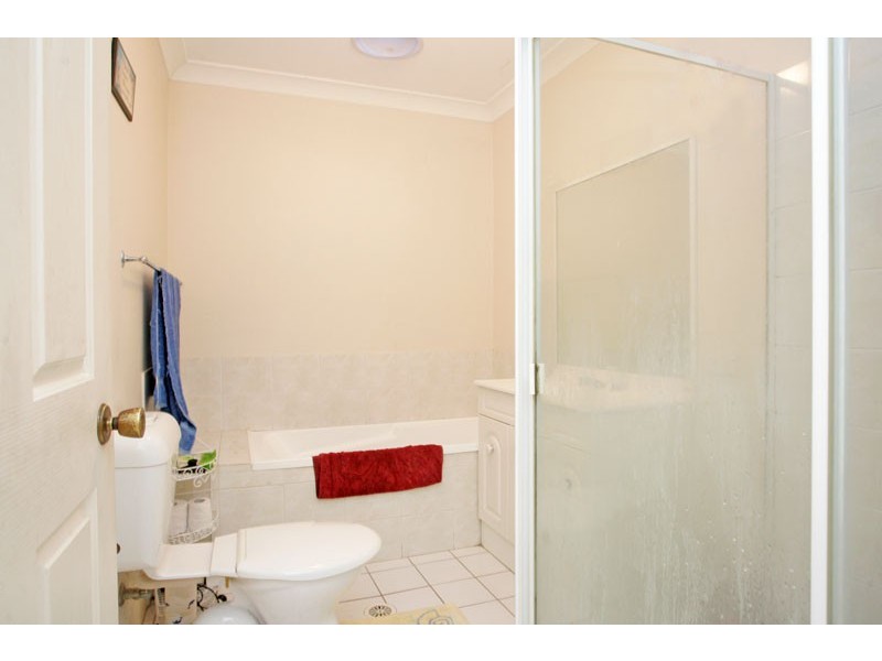 18 Aurora Place, Bateau Bay NSW 2261