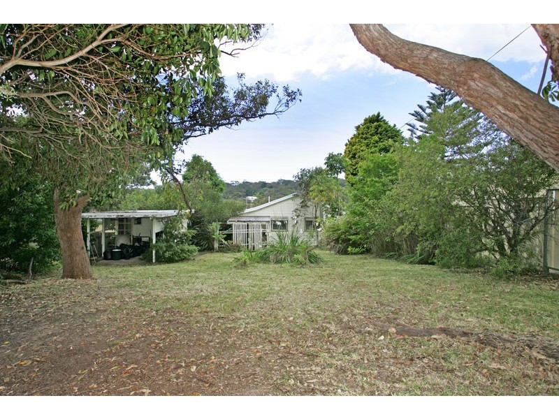 540 The Entrance Road, Bateau Bay NSW 2261