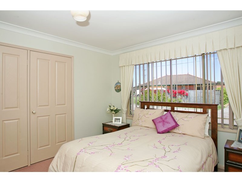 12 Charlotte Close, Bateau Bay NSW 2261