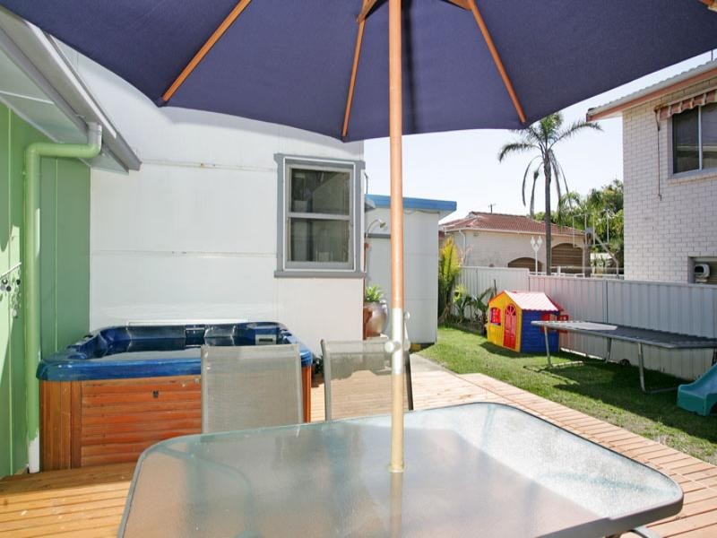 98 Toowoon Bay Road, Toowoon Bay NSW 2261