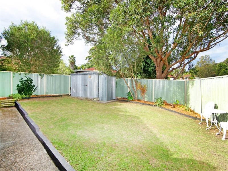 138 Cresthaven Avenue, Bateau Bay NSW 2261