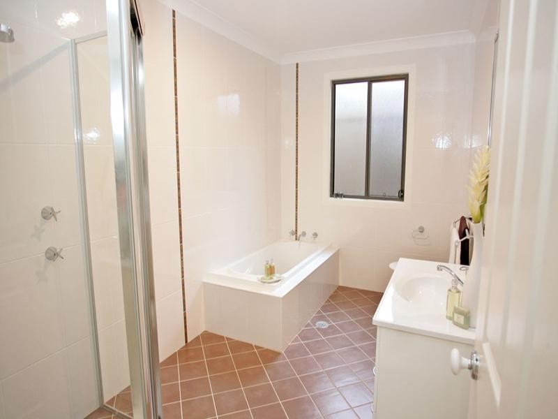 28a Bias Avenue, Bateau Bay NSW 2261