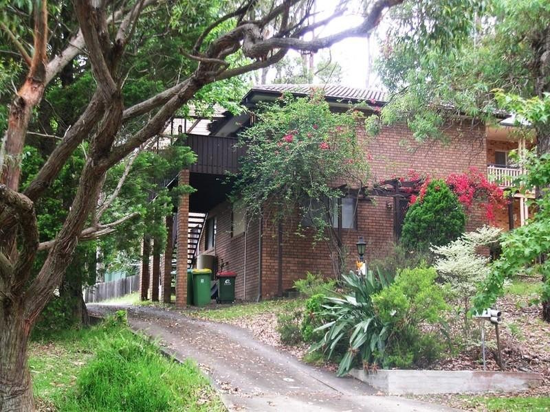 8 Northview Drive, Bateau Bay NSW 2261