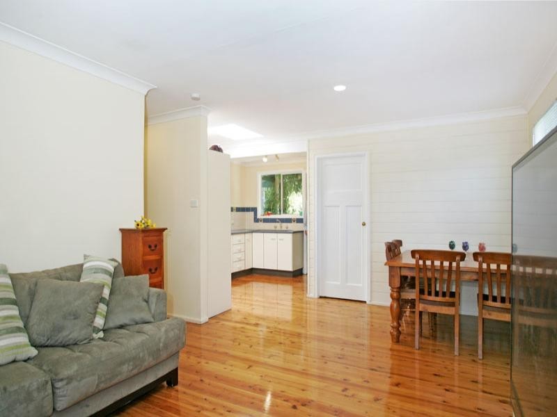 5 Longs Road, Bateau Bay NSW 2261