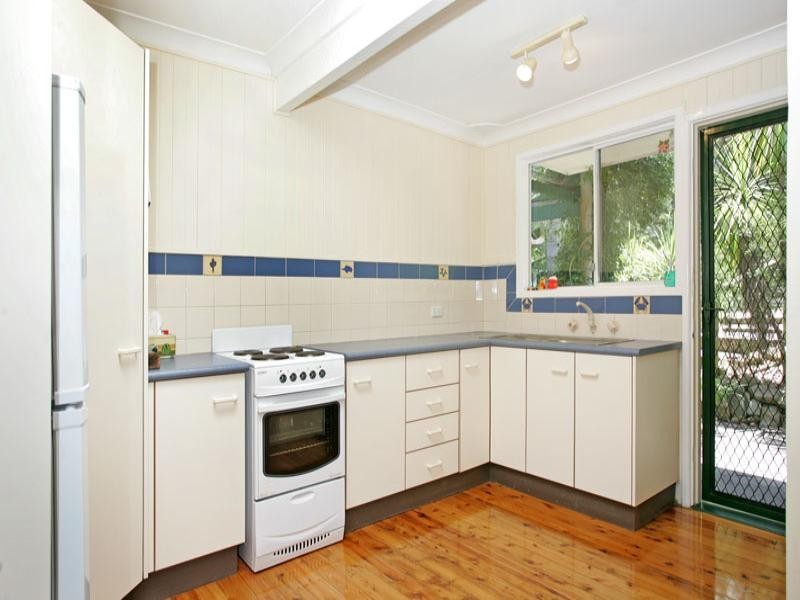 5 Longs Road, Bateau Bay NSW 2261