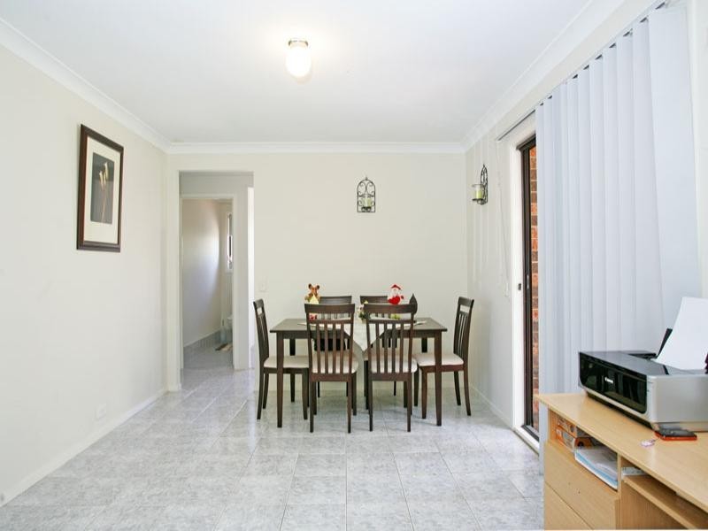 38 Lancaster Parade, Bateau Bay NSW 2261