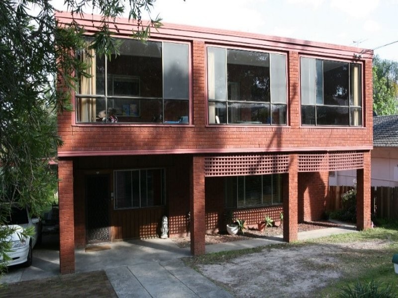 127 Lakin Street, Bateau Bay NSW 2261