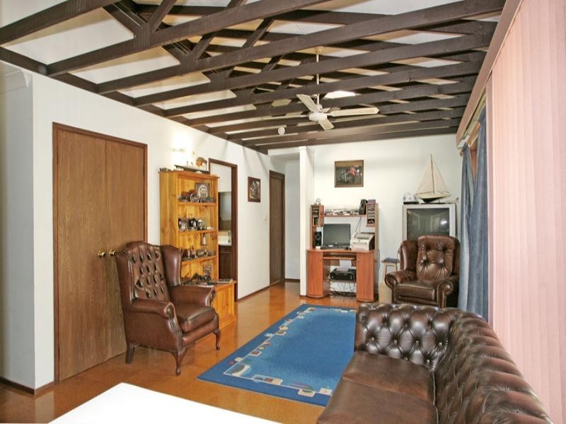 34 Belford Avenue, Bateau Bay NSW 2261