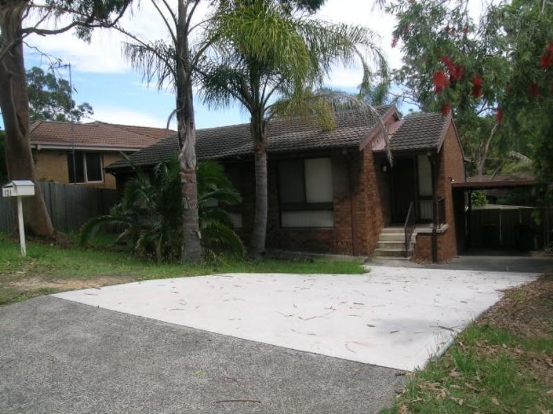 121 Cresthaven Avenue, Bateau Bay NSW 2261
