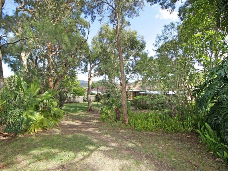 7 Carnation Close, Bateau Bay NSW 2261