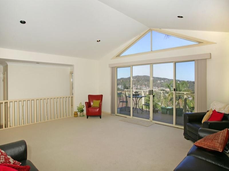 2/30 Morley Avenue, Bateau Bay NSW 2261