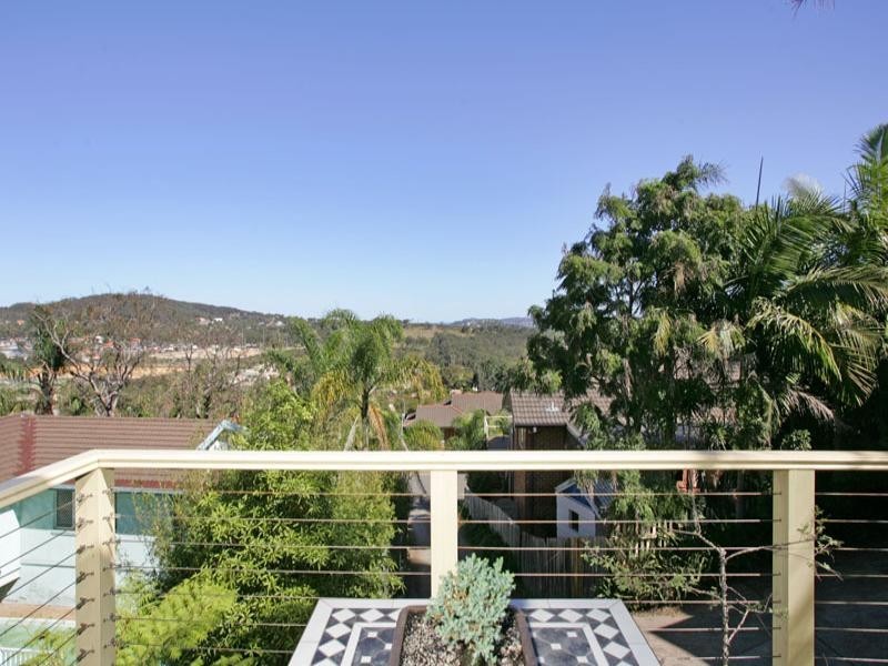 2/30 Morley Avenue, Bateau Bay NSW 2261