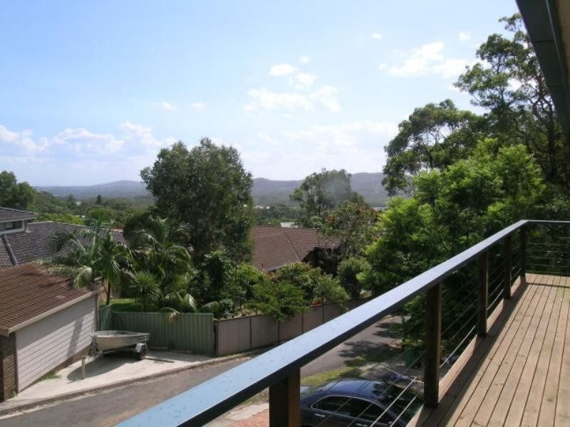 15 Rickard Street, Bateau Bay NSW 2261