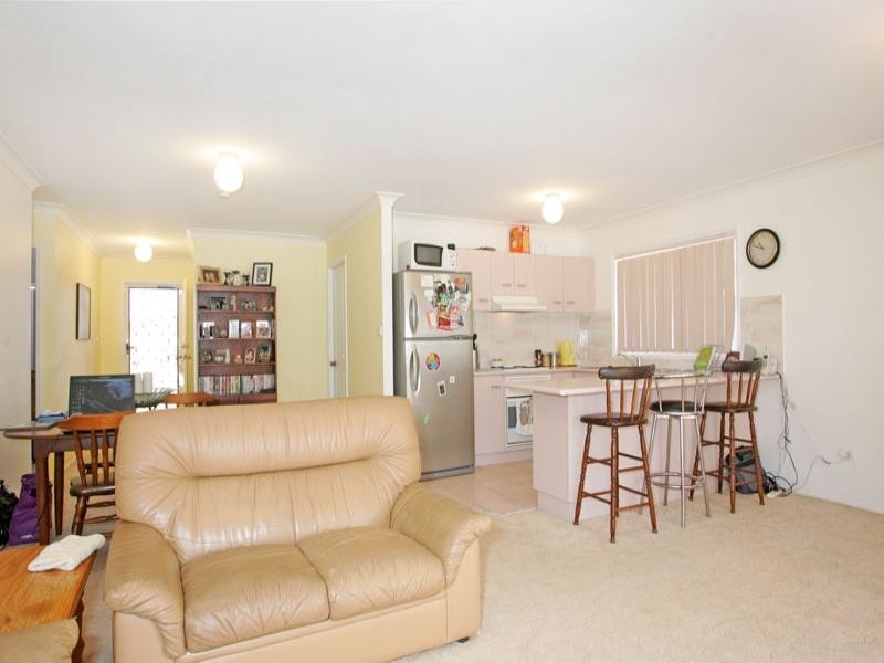 6 Harold Close, Bateau Bay NSW 2261