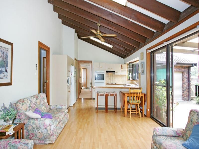 14 George Hely Crescent, Killarney Vale NSW 2261