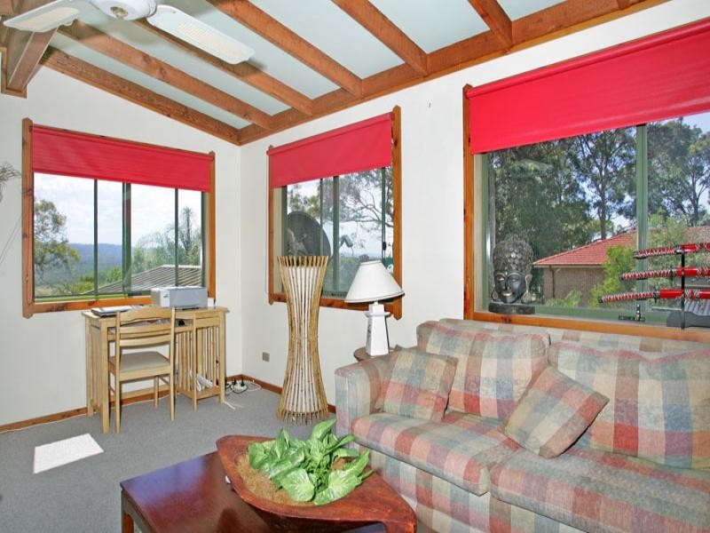 7 Northview Drive, Bateau Bay NSW 2261