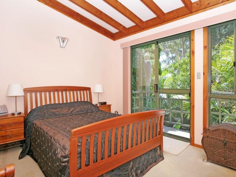 7 Northview Drive, Bateau Bay NSW 2261