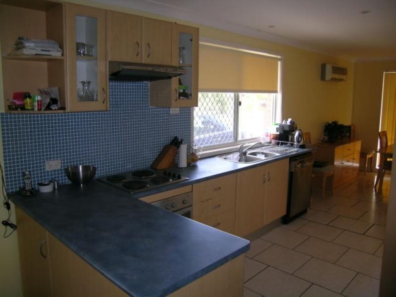 12 Cynthia Street, Bateau Bay NSW 2261