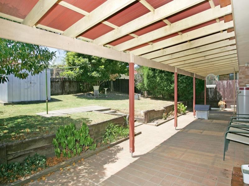 11 Pendant Parade, Killarney Vale NSW 2261