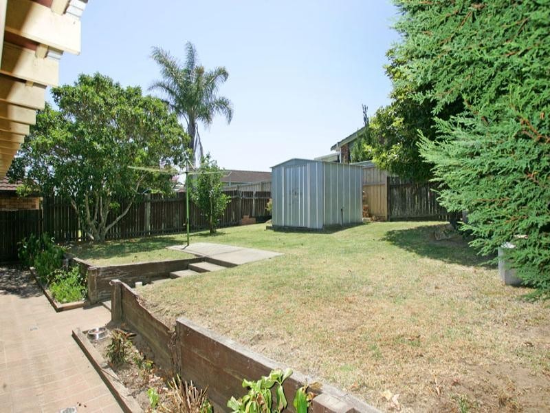 11 Pendant Parade, Killarney Vale NSW 2261