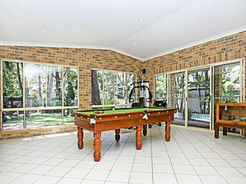 2 Guyagal Street, Bateau Bay NSW 2261