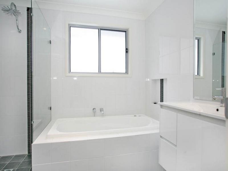 29a Bateau Bay Road, Bateau Bay NSW 2261