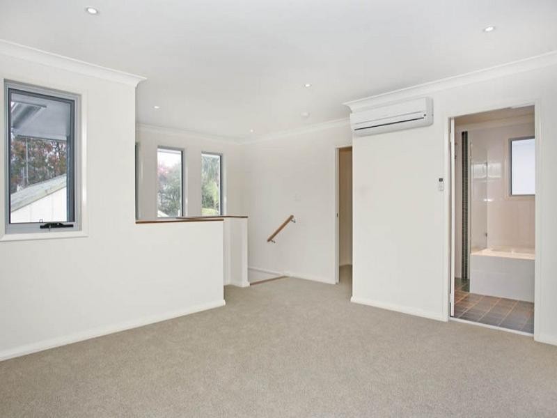 29a Bateau Bay Road, Bateau Bay NSW 2261